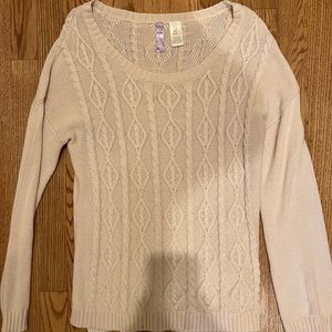 Francesca’s Collection Cream Crew Neck Cable Knit Sweater